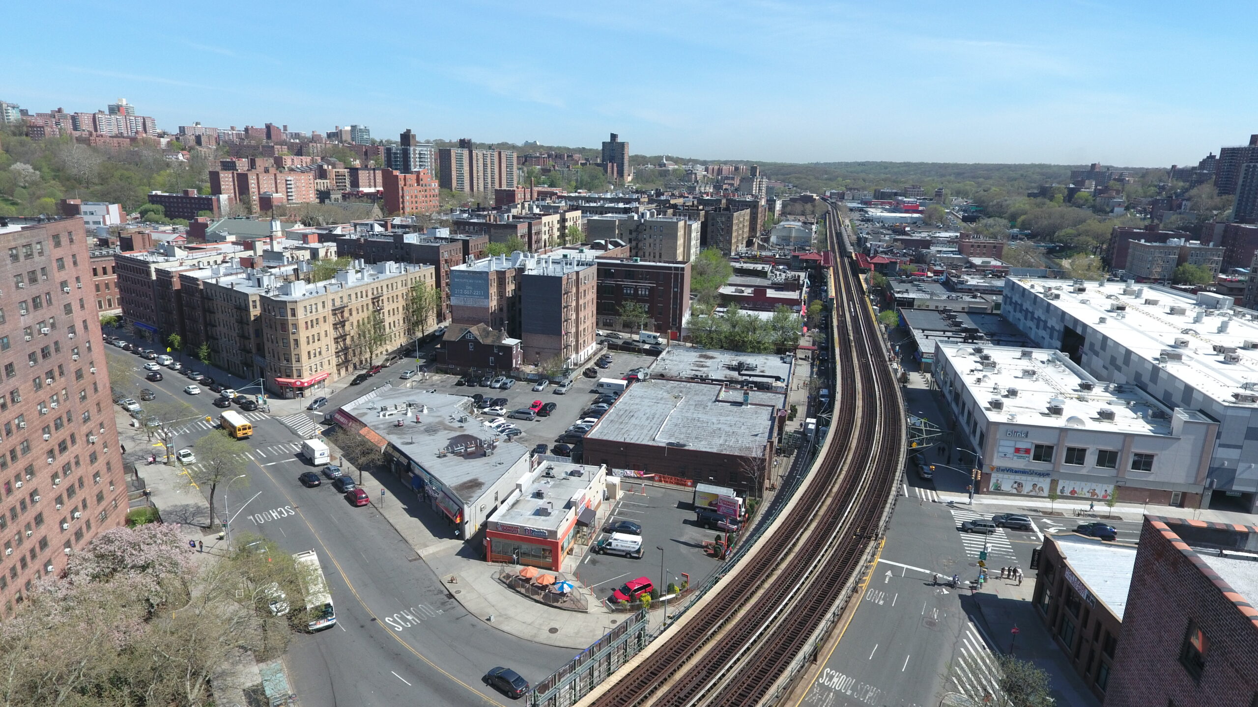 5517 BROADWAY